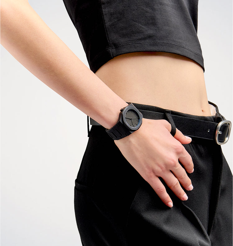 Montre Noire Luxe â Structure Polycarbon