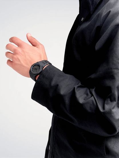 Montre Noire Luxe – Structure Polycarbon